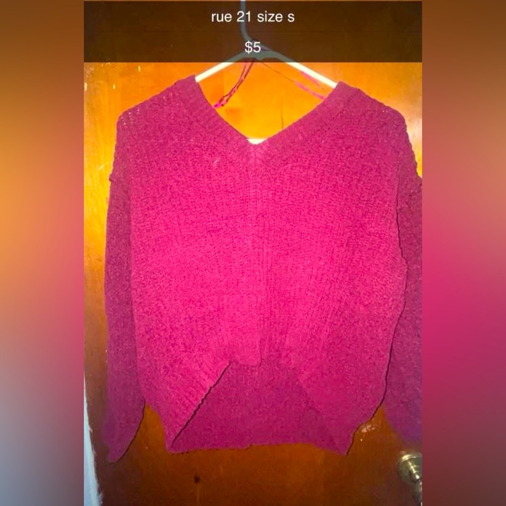 Rue21 Women's Burgundy Sweater